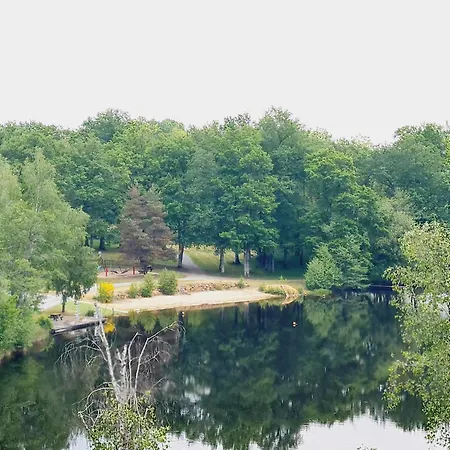 Maison Calme Proche Etang Chalet