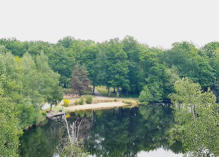 Maison Calme Proche Etang Σαλέ